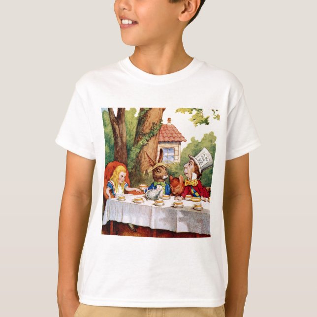 Alice und das Mad Hatter's Tea Party im Wunderland T-Shirt (Vorderseite)