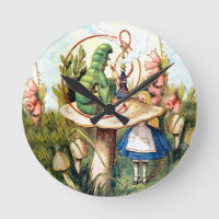 Alice und die Raupe im Wunderland