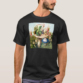 Alice und die Raupe im Wunderland T-Shirt