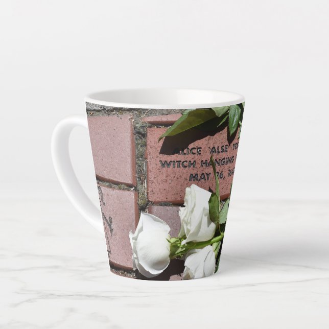 Alice Young Memorial Brick mit White Roses Tasse (Linke Ecke)