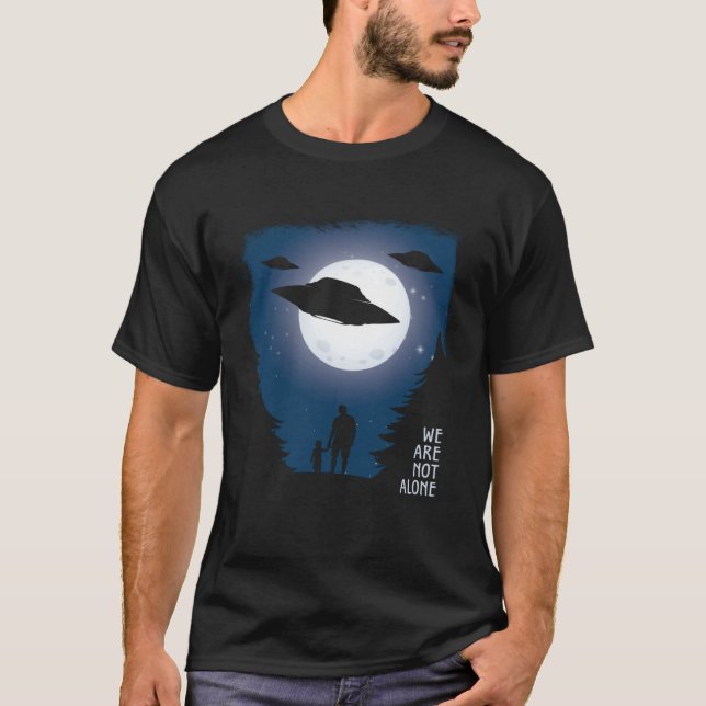 Alien Abduction  UFO We Are Not Alone T-Shirt (Vorderseite)