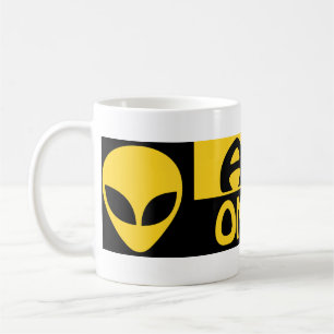 ALIEN AN BORD TASSE