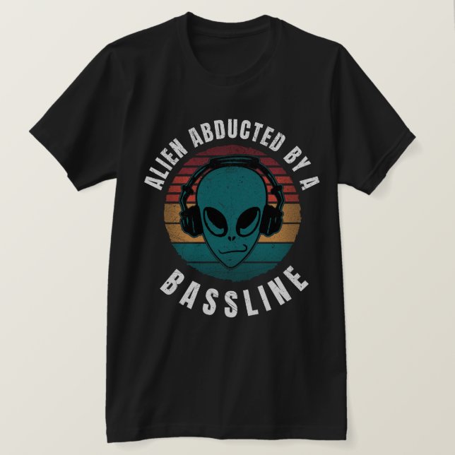 Alien, die von einer Botschaft entführt wurde T-Shirt (Design vorne)