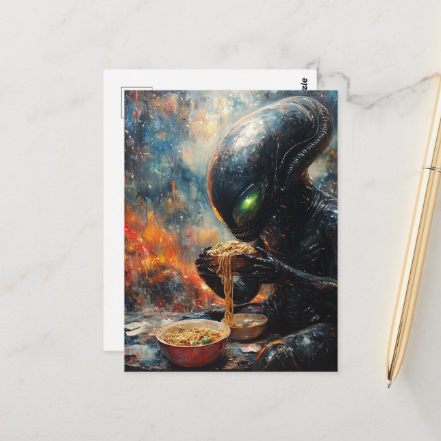 Alien Eating Noodles Postkarte (Vorderseite/Rückseite Beispiel)