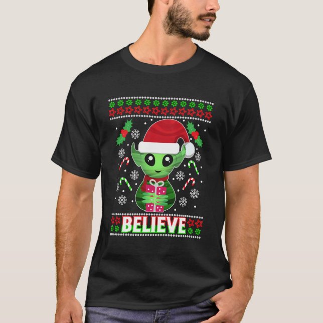 Alien Elf - Ugly Christmas Sweater T-Shirt (Vorderseite)