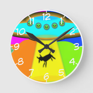 Alien Entführung Runde Wanduhr