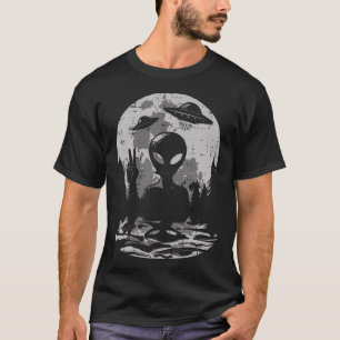 Alien-Frieden-Ufo-Mond-Weltraum-Fliegende Untertas T-Shirt