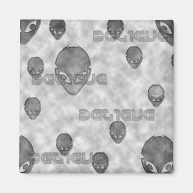 Alien glaubt magnet (Vorne)