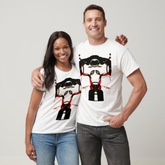 Alien Head mit Gasmaske und Scheidenschlitten von  T-Shirt