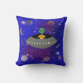 Alien in einem Raumschiff mit einem neuen T - Shir Kissen