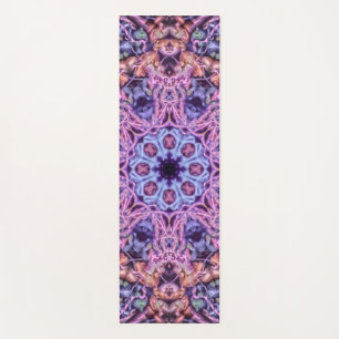 Alien Lila Psychedelic Kaleidoscopic Mandala Yogamatte