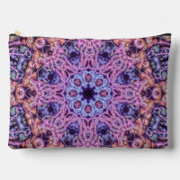 Alien Lila Psychedelic Kaleidoscopic Mandala