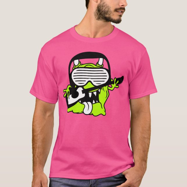 Alien Monster Playing Guitar Headphone Sunglasses  T-Shirt (Vorderseite)