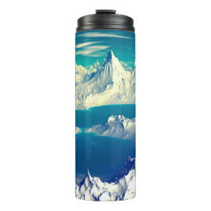 Alien Planet - 3D-Computerarbeit. Steine und s Thermosbecher