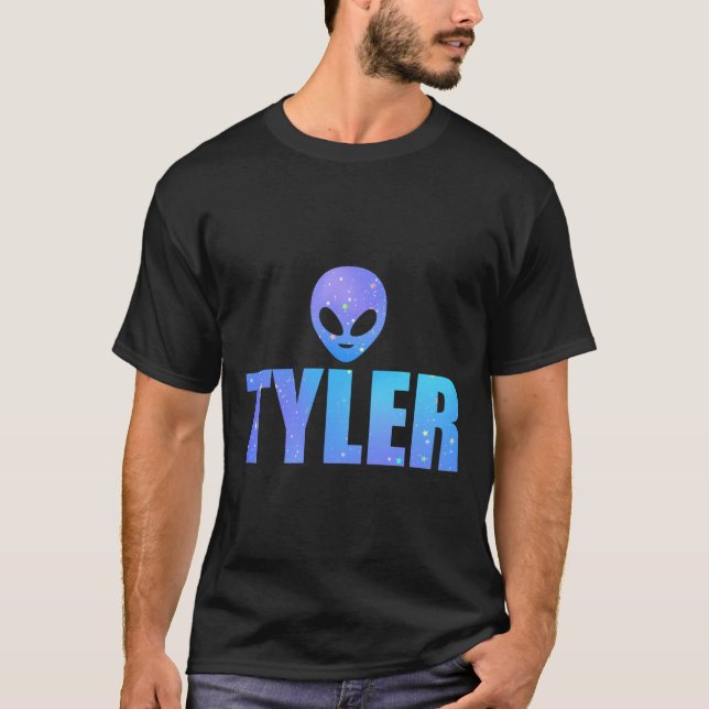 Alien Raid Tyler Funny Meme Group T-Shirt (Vorderseite)