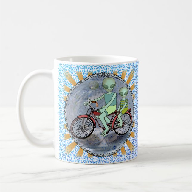 Alien Riding Bike Tasse (Links)