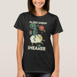 Alien Sheep Shearer Shearer Shearer T-Shirt