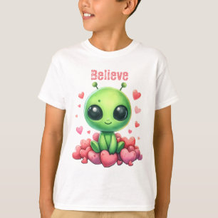 Alien sitzend im Herzen Liebe UFO Glauben Scifi-Sp T-Shirt