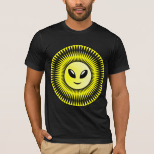 Alien Sun - Dreamland Resort Style T-Shirt
