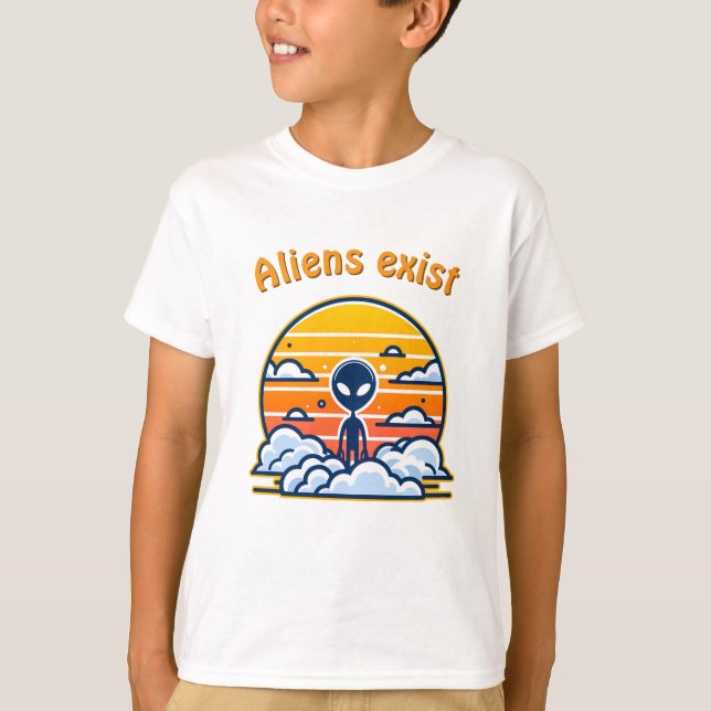 Alien Sunset Ästhetik | Sci-Fi Alien Sunset T-Shirt (Vorderseite)