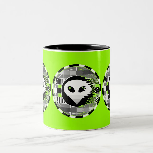 Alien TV Runde Tasse grün (Mittel)