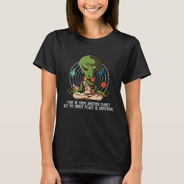 Alien UFO meditating  namaste yoga T-Shirt (Vorderseite)