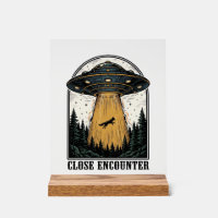 Alien-Wald-Entführung Vintage-UFO-Gravur