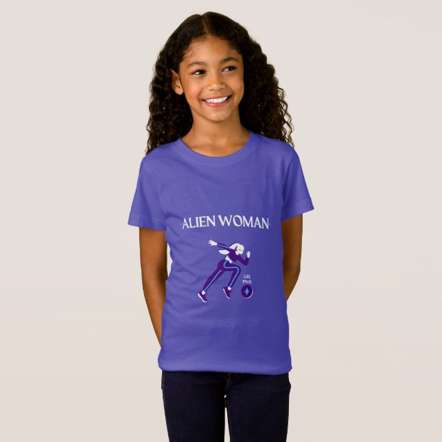 Alien Woman: Playing Soccer T-Shirt (Vorne ganz)
