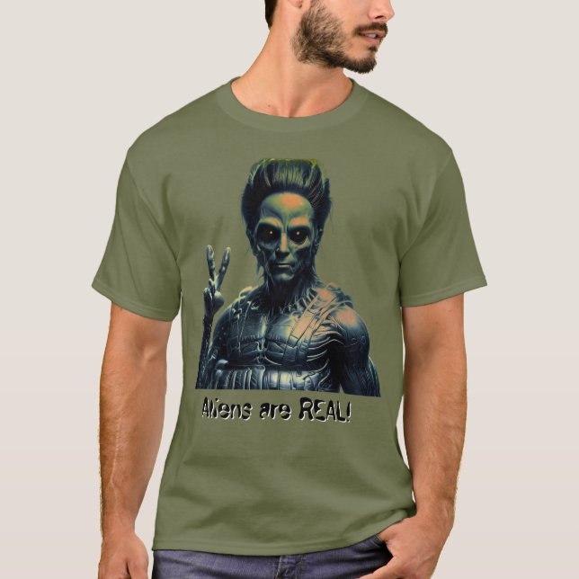 Aliens are REAL! T-Shirt (Vorderseite)