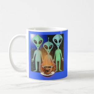 Aliens neugierig auf eine Tasse Kaffee