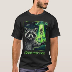 Aliens sind echt Waschbär Selfie UFO Bigfoot T-Shirt