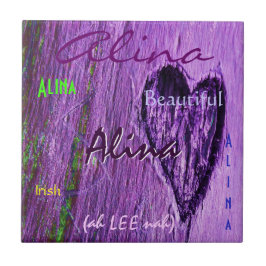 Alina Name Irish Bedeutung mit Lila Herzen Fliese