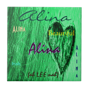 Alina Name und irische Bedeutung mit grünem Minz Fliese