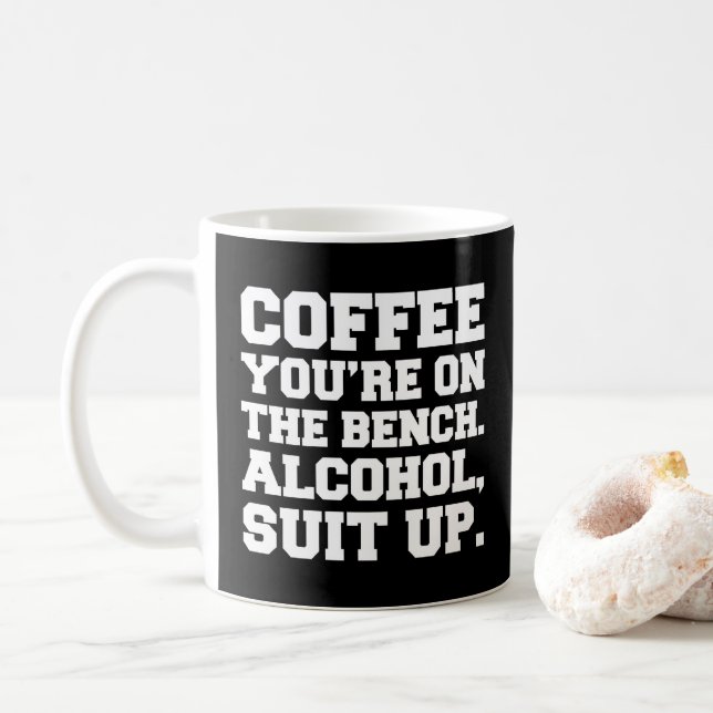 Alkohol, Anzug-Up-Zitat Kaffeetasse (Mit Donut)