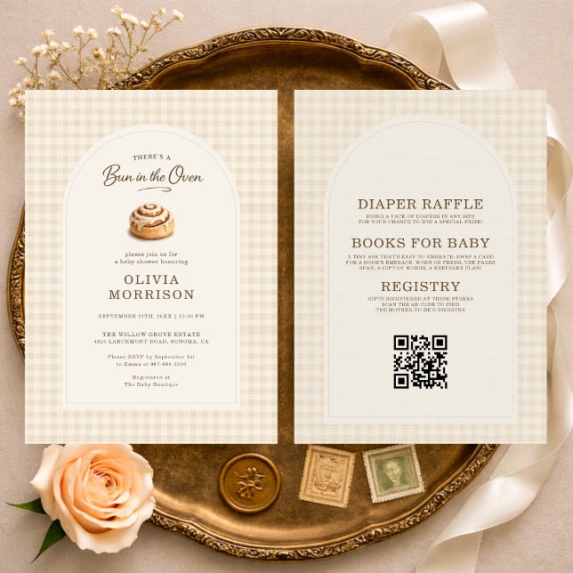 All in One Bun in the Oven Gingham Baby Shower Einladung (Von Creator hochgeladen)