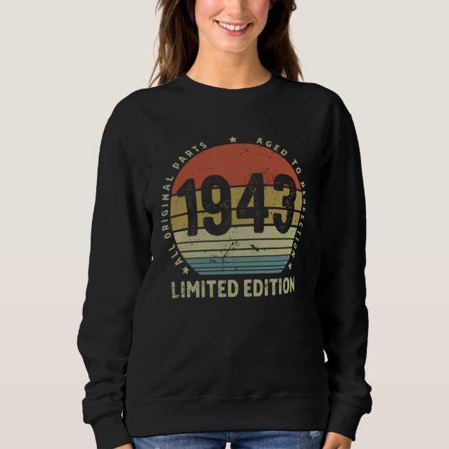 All Original Parts Aged Perfection 1943 Sweatshirt (Vorderseite)
