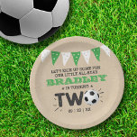 All-Star Fußball Ball 2. Geburtstag Pappteller<br><div class="desc">Feiern Sie stilvoll mit diesen trendigen 2. Geburtstag Party Papier-Tellern. Das Design ist leicht mit Ihrer eigenen Formulierung zu personalisieren und Ihre Familie und Freunde werden begeistert sein,  wenn sie diese fabelhaften Party-Teller sehen. Matching-Elemente finden Sie in der Auflistung.</div>