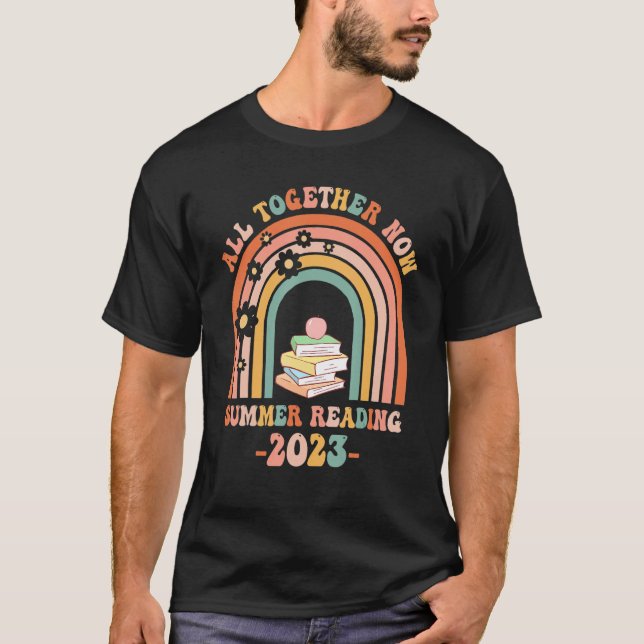 All Together Now Summer Reading 2023 Rainbow Book T-Shirt (Vorderseite)