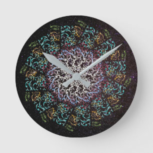 Allah hilft uns runde wanduhr