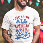 Alle amerikanischen Jungen 4. july patriotische Fa T-Shirt<br><div class="desc">Feiern Sie den vierten Juli mit diesem patriotischen T - Shirt mit der Formulierung "All American boy" in rot und hellblau Retro-Stil Schriftart über die ikonische US Flagge-Flagge der USA. Dieser T - Shirt ist einfach mit Ihrem Namen anpassbar und eignet sich ideal für jedes Party oder Familienunternehmen am 4....</div>