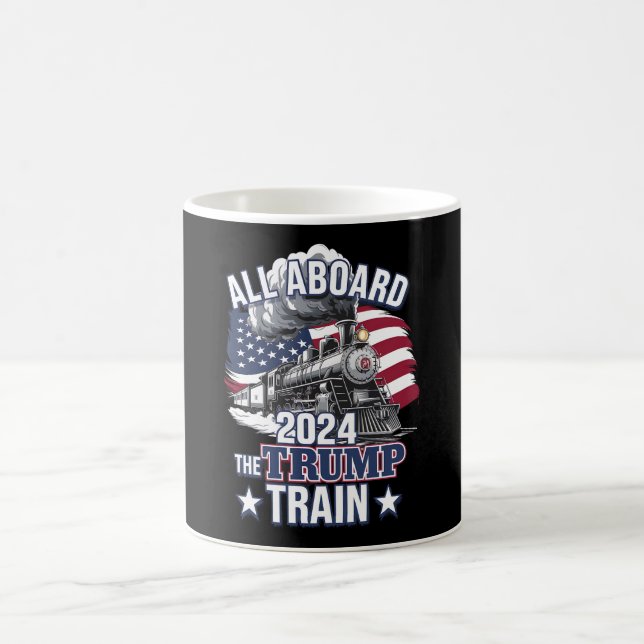 Alle an Bord der Trump-Bahn Trump 2024 Patriotisch Kaffeetasse (Mittel)