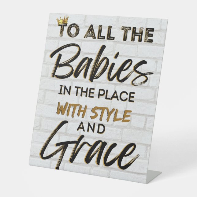 Alle Babys am Platz w/ Style & Grace Urban Sockelschild (Vorderseite)