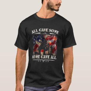 Alle gaben einige für Veteran Day Memori T-Shirt