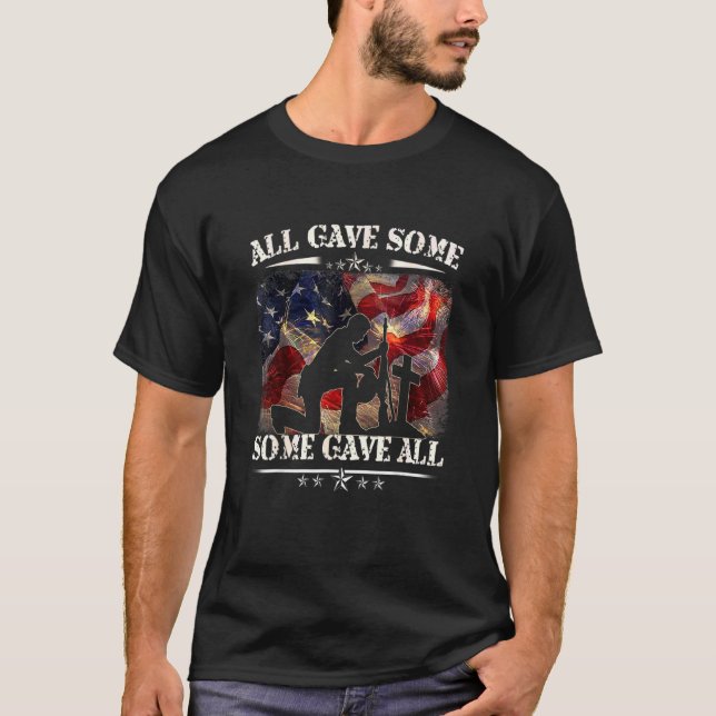 Alle gaben einige für Veteran Day Memori T-Shirt (Vorderseite)