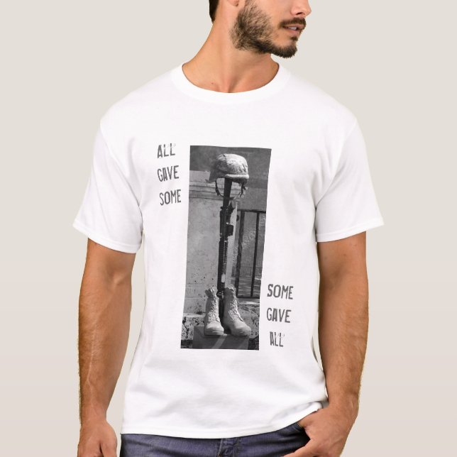 Alle gaben einiges T-Shirt (Vorderseite)