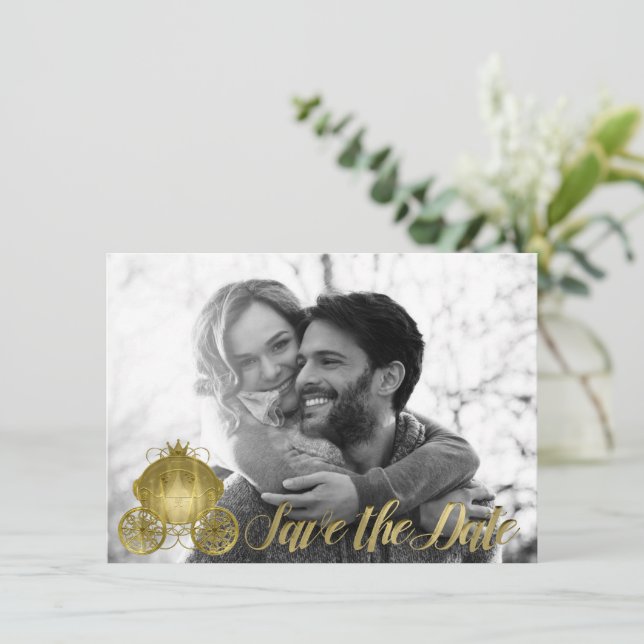 Alle Gold Princess Storybook Carriage Save the Dat Einladung (Stehend Vorderseite)