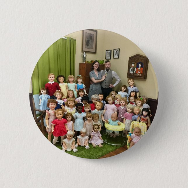Alle Portraits meiner Plastikkinder Button (Vorderseite)