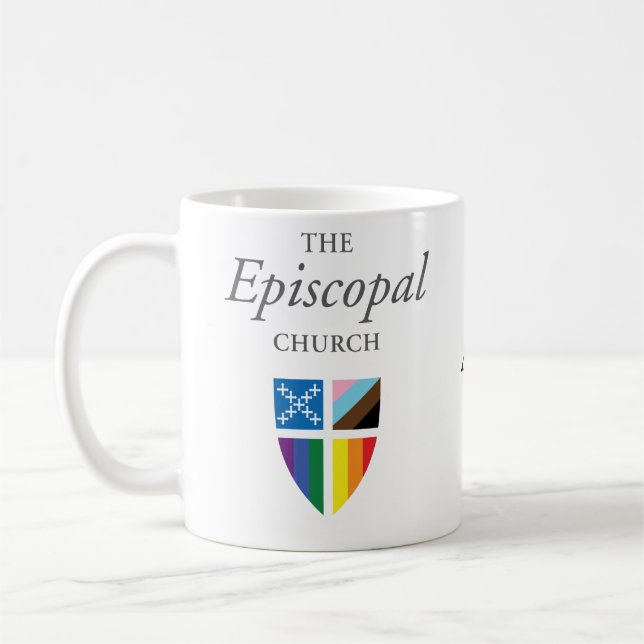 Alle sind willkommene bischöfliche Tasse (Links)