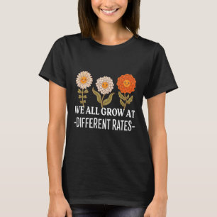 Alle wachsen mit unterschiedlichen Raten zurück zu T-Shirt