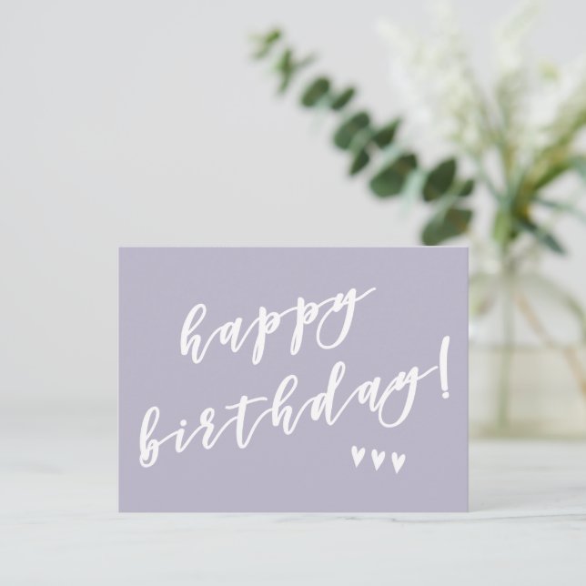Alles Gute zum Geburtstag! Lavender Brush Script Postkarte (Stehend Vorderseite)